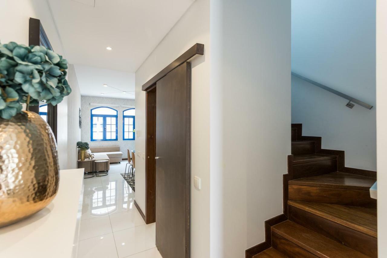 Rossio Penthouse Three-Bedroom Apartment W/ River View And Parking - By Lu Holidays Lisbona Esterno foto